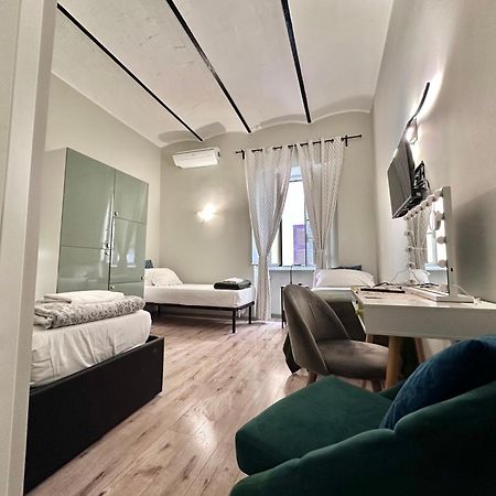 Roman Holidays Bagian luar foto
