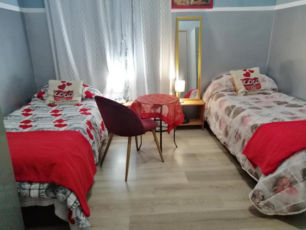 Roman Holidays Hostel Bagian luar foto