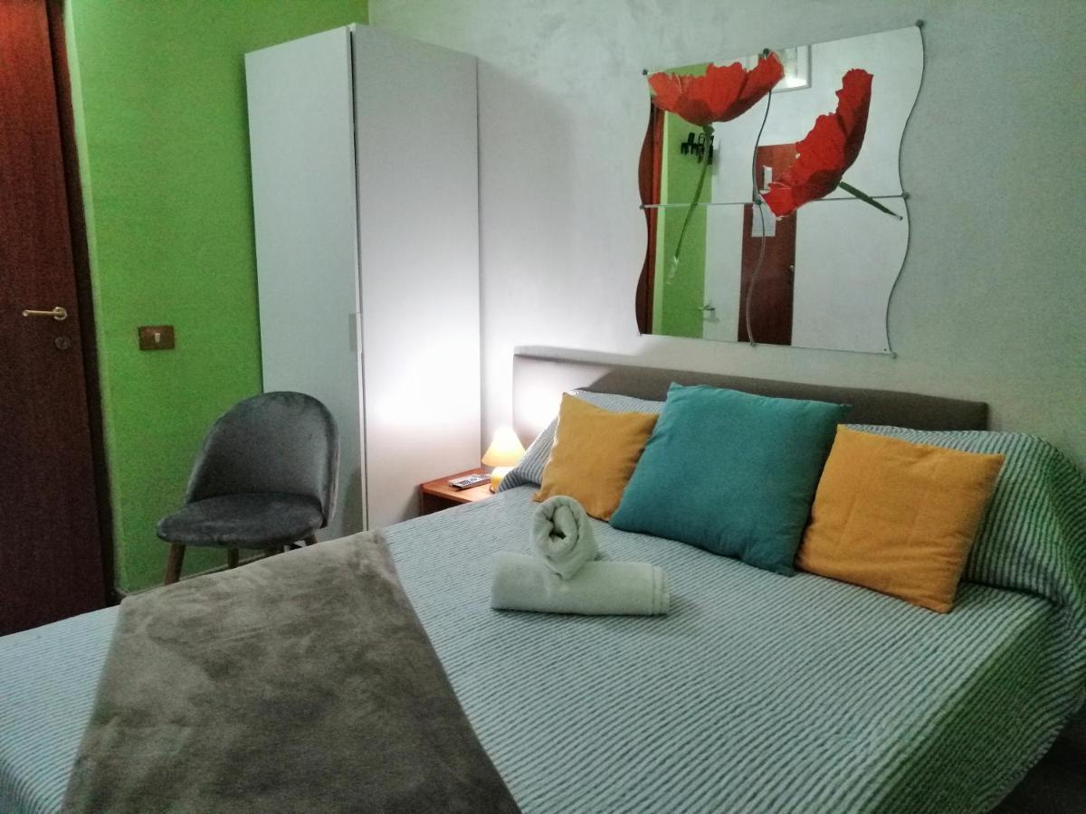 Roman Holidays Bagian luar foto