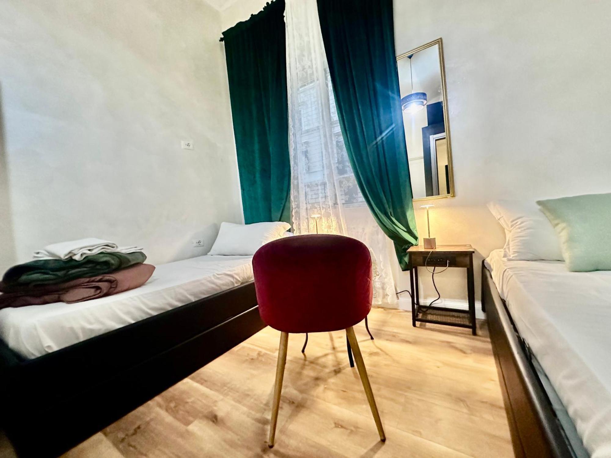Roman Holidays Bagian luar foto