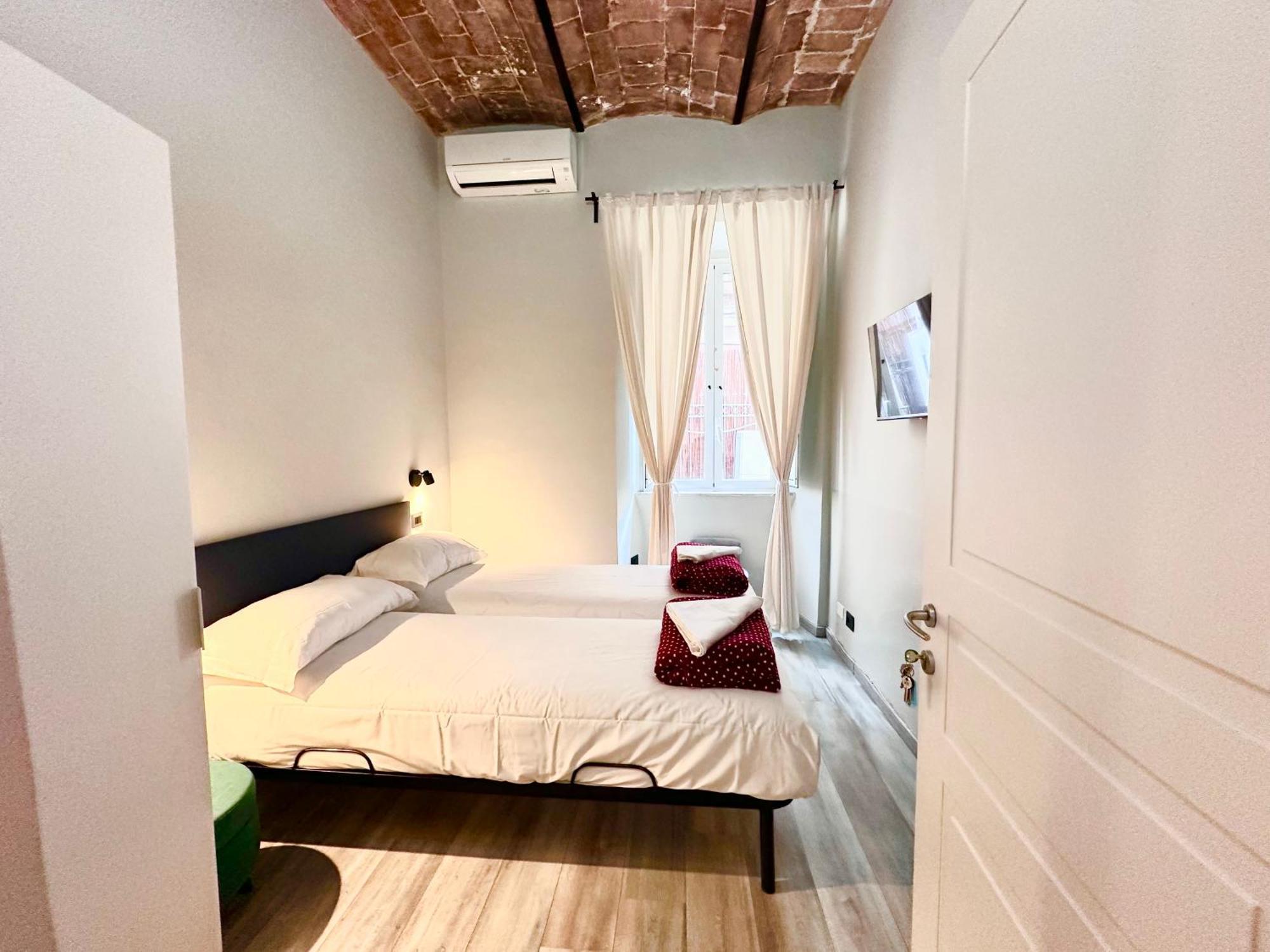 Roman Holidays Bagian luar foto