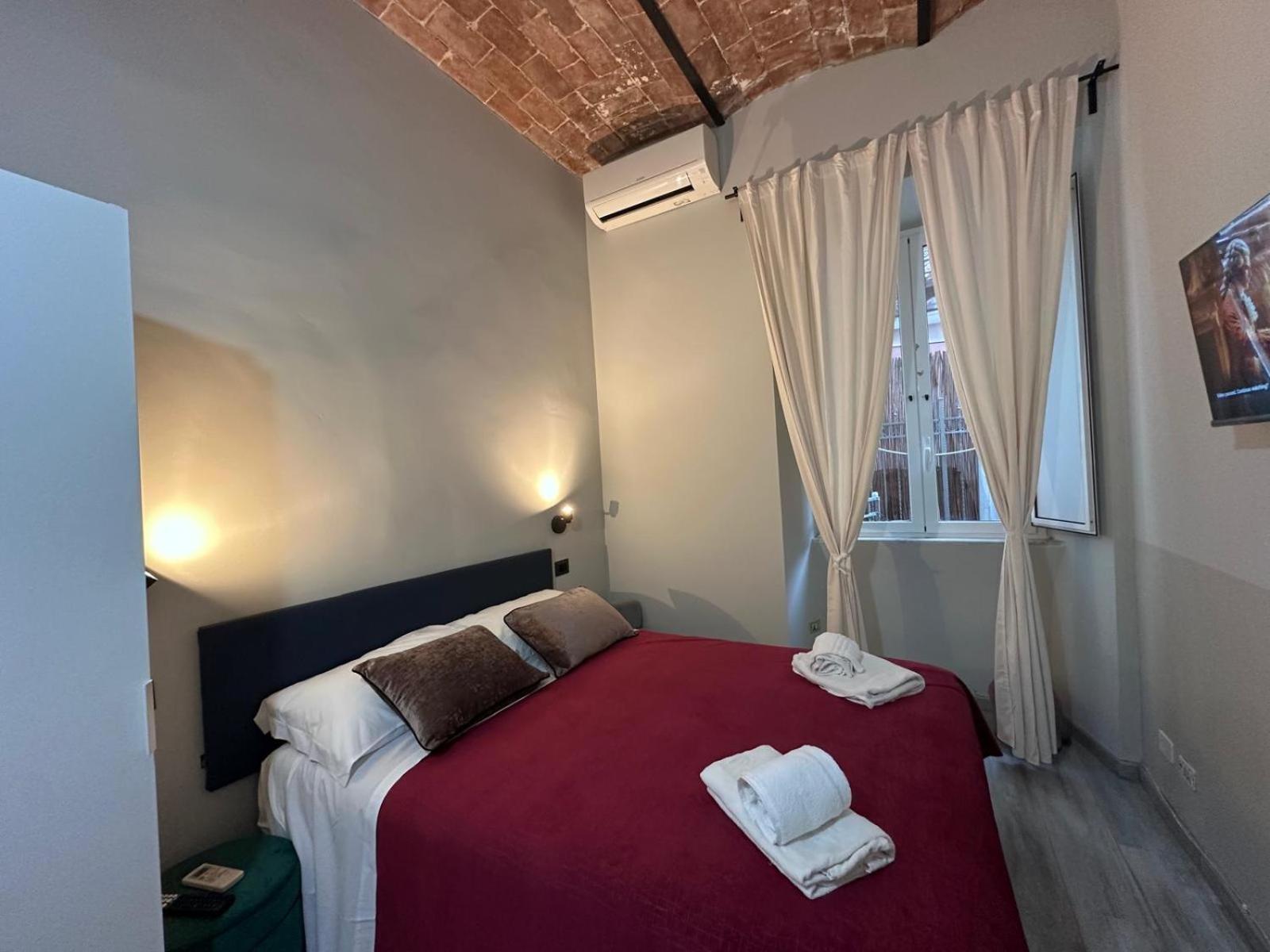 Roman Holidays Bagian luar foto